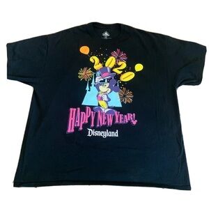 Disney Parks 2020 Happy New Year XXL 2XL Black T-Shirt Disneyland Castle Mickey